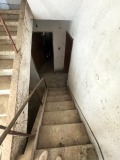 Продава КЪЩА, с. Орешак, област Ловеч, снимка 6