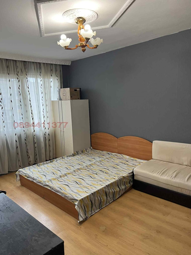 Продава 1-СТАЕН в град Добрич, Христо Ботев - 43 кв.м / 39 000 € » 76 277.37 лв.