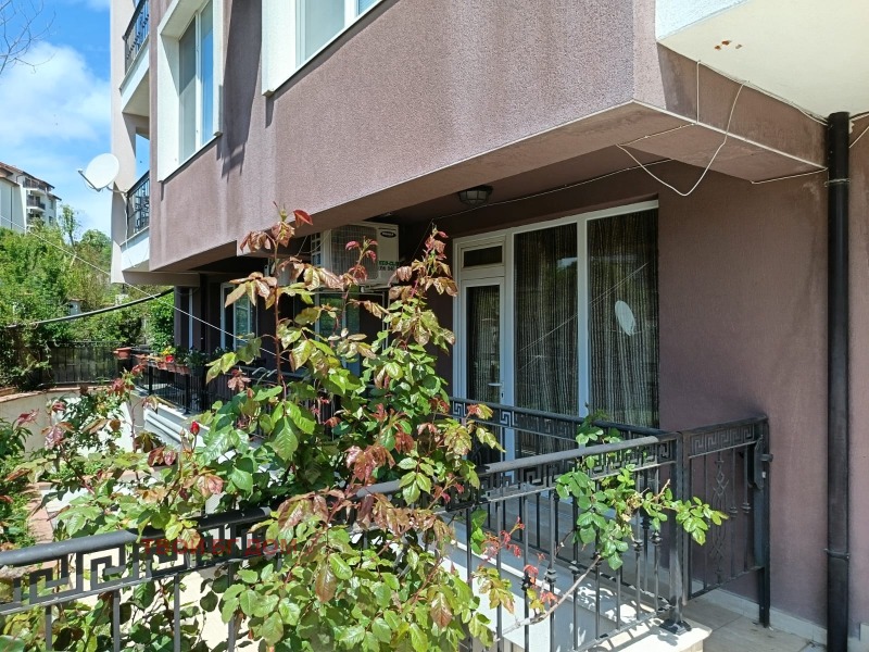 Til salg  Studie region Burgas , Sveti Vlas , 28 kvm | 27204060 - billede [2]