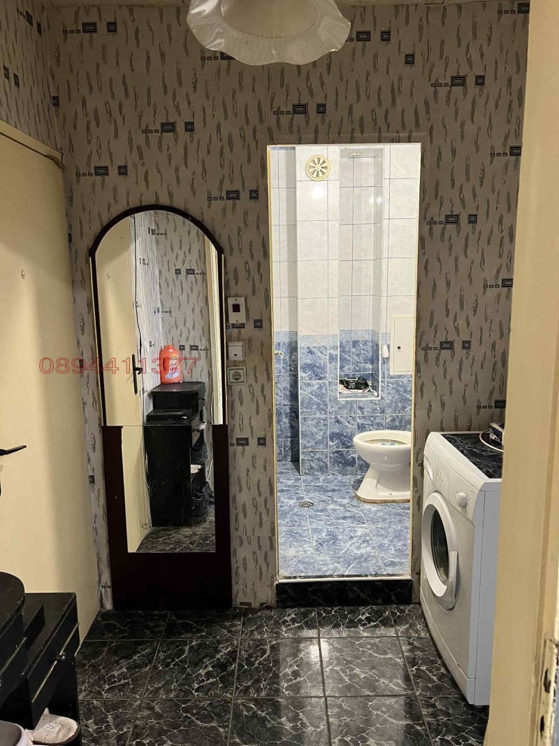 Продава 1-СТАЕН, гр. Добрич, Христо Ботев, снимка 4 - Апартаменти - 53212358