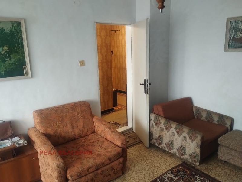 Продаја  1 спаваћа соба регион Разград , Кубрат , 60 м2 | 17596779 - слика [4]