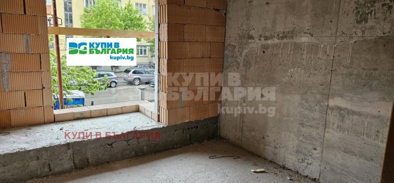 Продава 3-СТАЕН, гр. Варна, Колхозен пазар, снимка 3 - Aпартаменти - 45712224