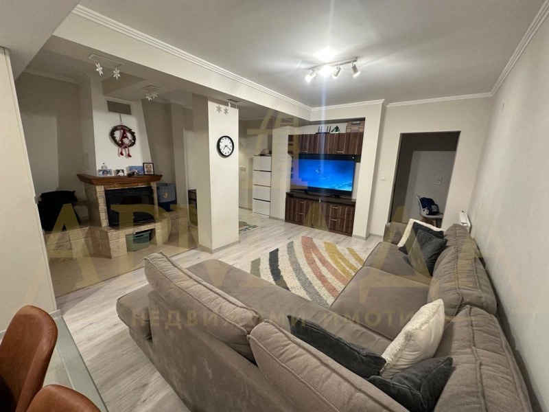 Продава  3-стаен, град Пловдив, Кючук Париж •  203 999 EUR • ID 23703881 — holmes.bg - [1] 