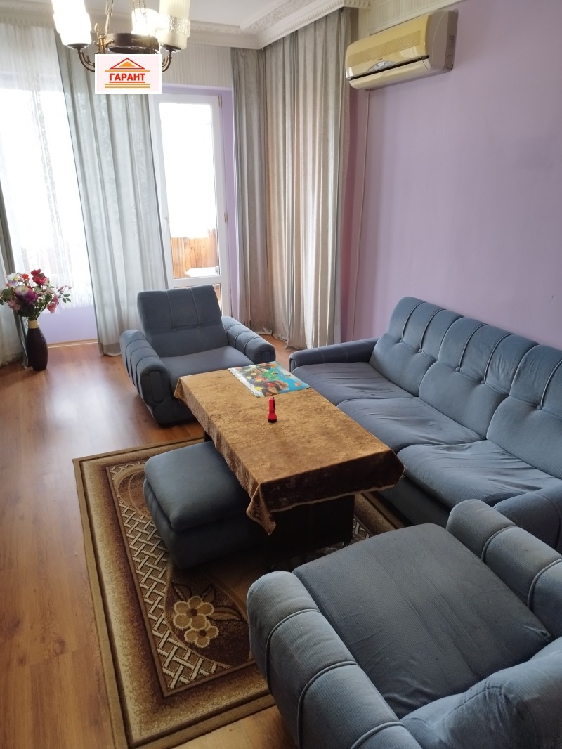 Продава 3-СТАЕН, гр. Плевен, Сторгозия