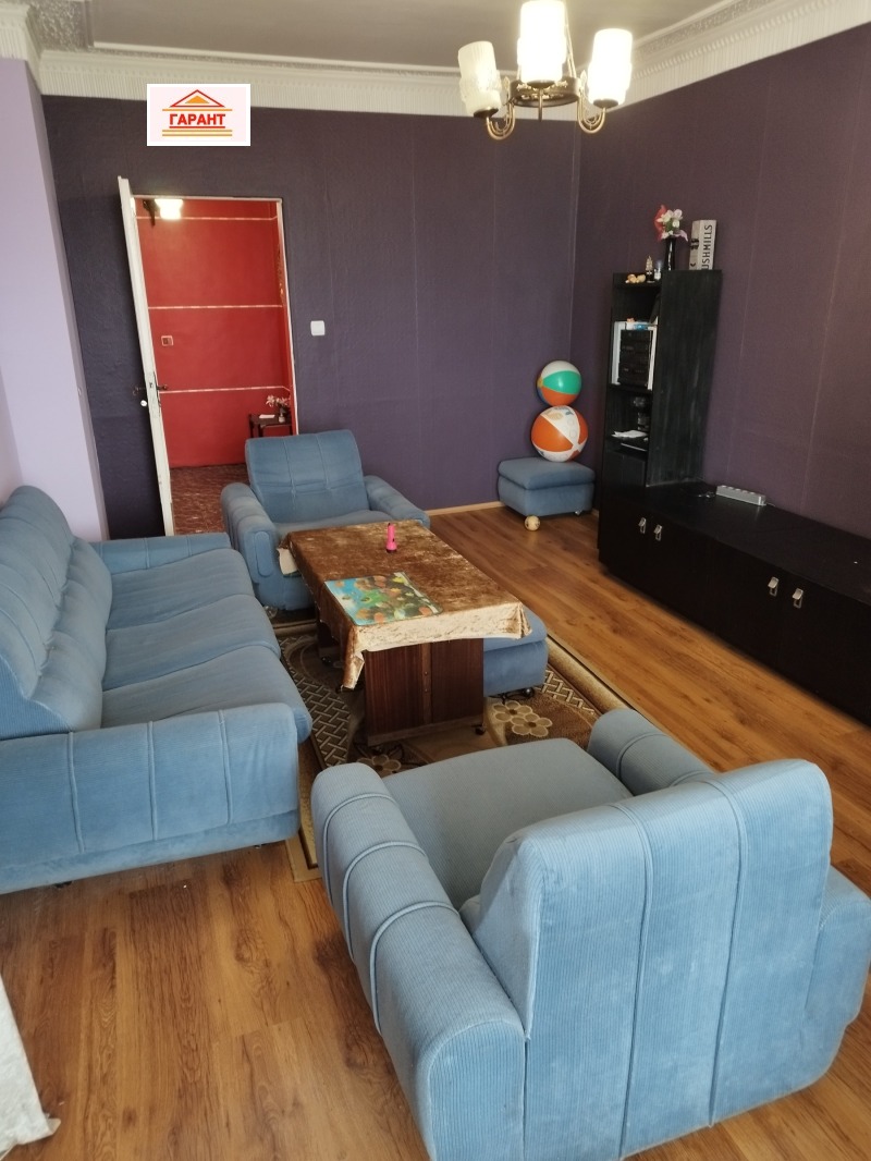 Продава 3-СТАЕН, гр. Плевен, Сторгозия, снимка 3 - Апартаменти - 52409882