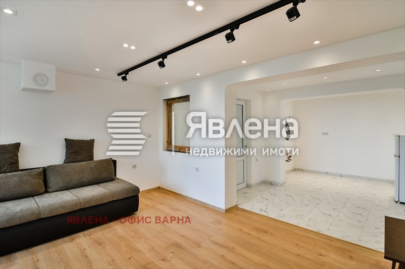 Продава КЪЩА, гр. Варна, Бриз, снимка 6 - Къщи - 48301998