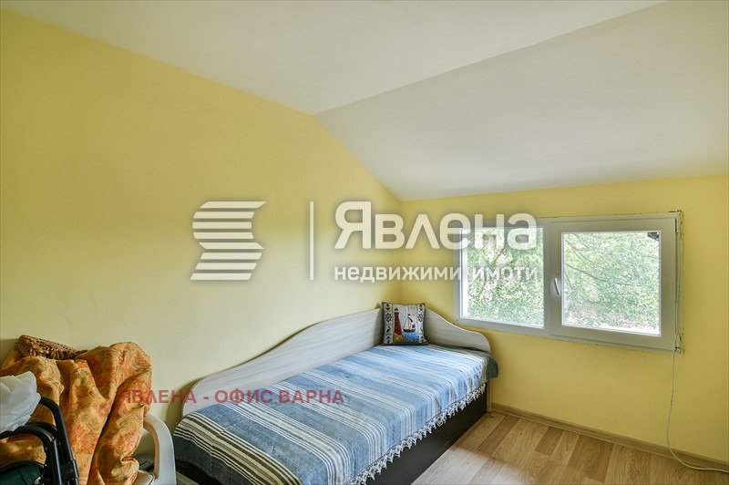 Продава КЪЩА, гр. Варна, Бриз, снимка 15 - Къщи - 48301998