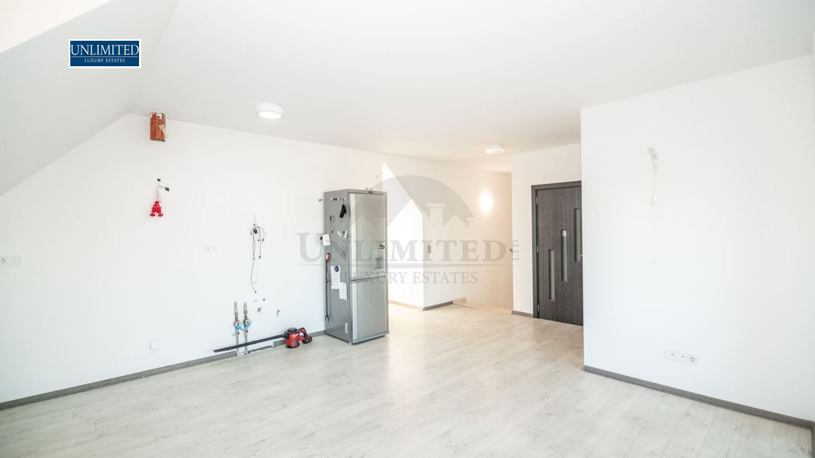 Продава 2-СТАЕН, гр. София, Изток, снимка 3 - Апартаменти - 53944350