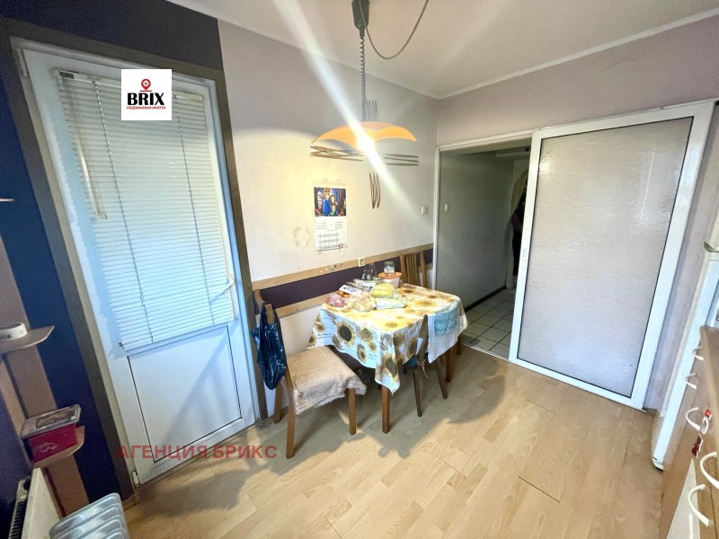 Na sprzedaż  1 sypialnia Ruse , Zdrawec Sewer 1 , 62 mkw | 70474799 - obraz [5]