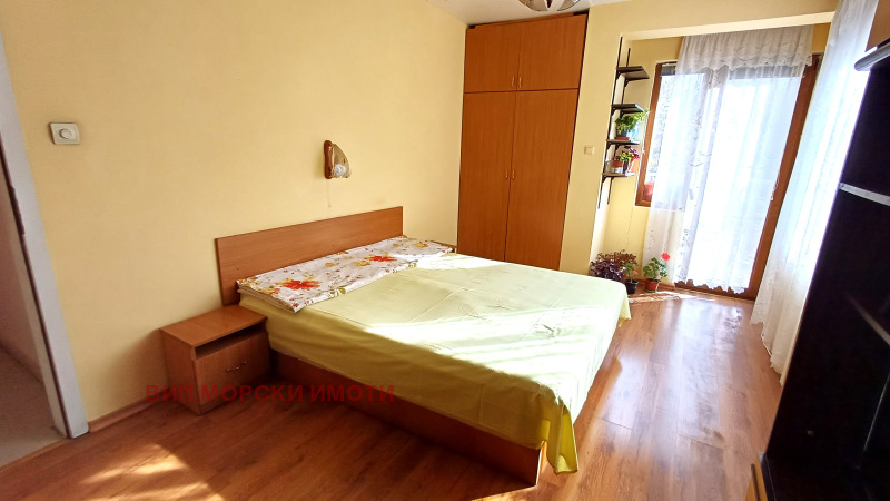 Продава 2-СТАЕН, гр. Бургас, Изгрев, снимка 7 - Апартаменти - 52403732