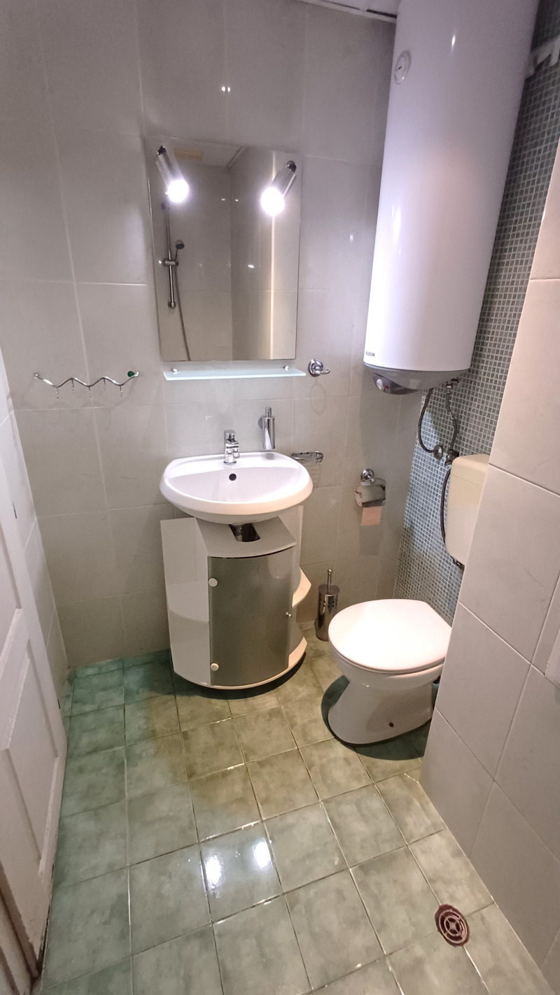 Продава 2-СТАЕН, гр. Бургас, Изгрев, снимка 11 - Апартаменти - 52403732