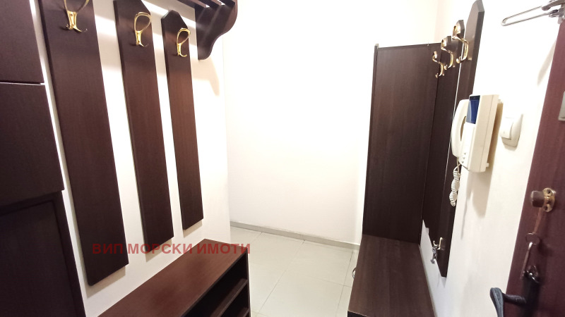 Продава 2-СТАЕН, гр. Бургас, Изгрев, снимка 14 - Апартаменти - 52403732