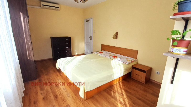 Продава 2-СТАЕН, гр. Бургас, Изгрев, снимка 8 - Апартаменти - 52403732