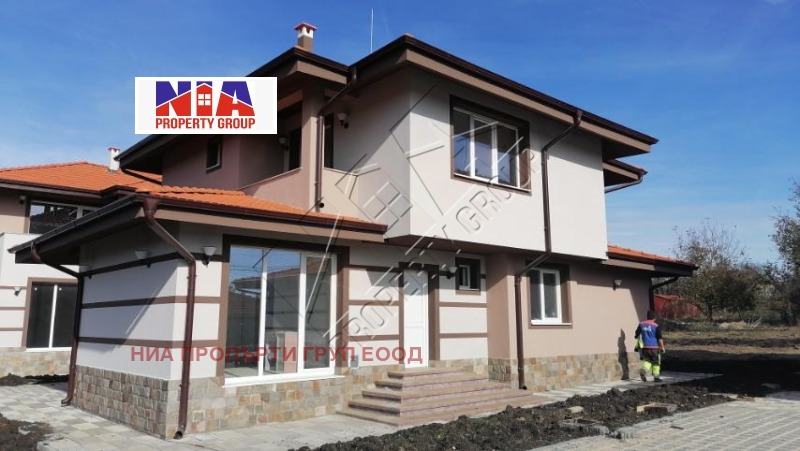 Продава КЪЩА, гр. Бургас, с. Извор, снимка 1 - Къщи - 49205182