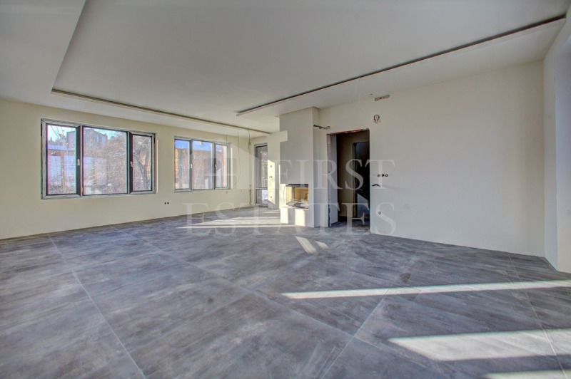 En venta  Casa Sofia , Pancharevo , 209 metros cuadrados | 86866158 - imagen [4]