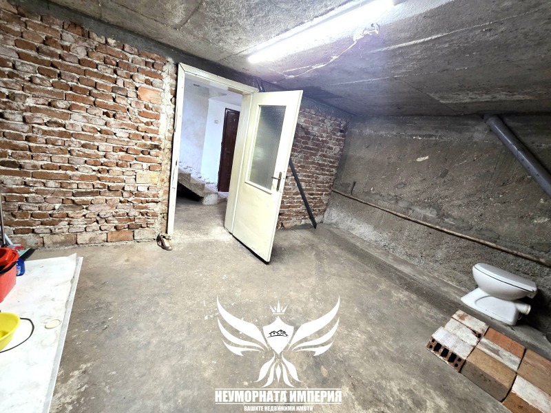 Продава  Къща област Пловдив , гр. Асеновград , 324 кв.м | 12429375 - изображение [13]