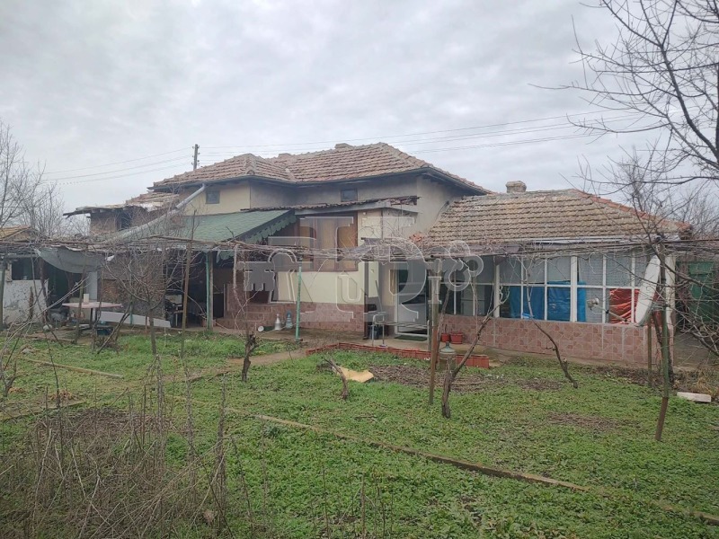 Продава КЪЩА, с. Генерал Киселово, област Варна