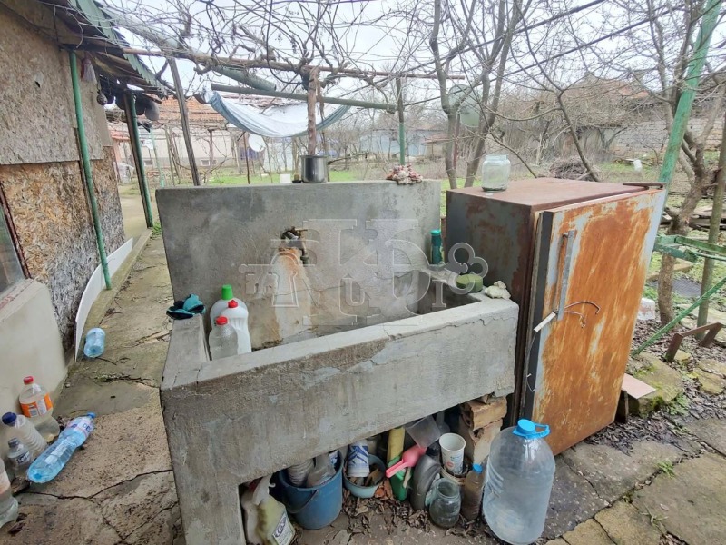 Продава КЪЩА, с. Генерал Киселово, област Варна, снимка 13 - Къщи - 53232346