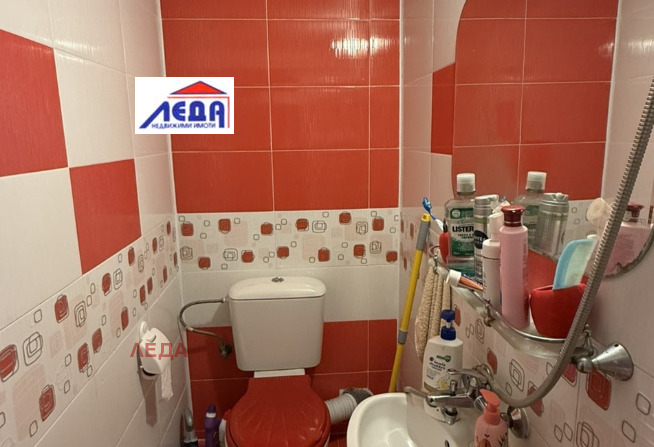 Продава КЪЩА, с. Згалево, област Плевен, снимка 15 - Къщи - 54516253