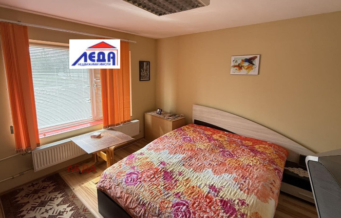 Продава КЪЩА, с. Згалево, област Плевен, снимка 12 - Къщи - 54516253