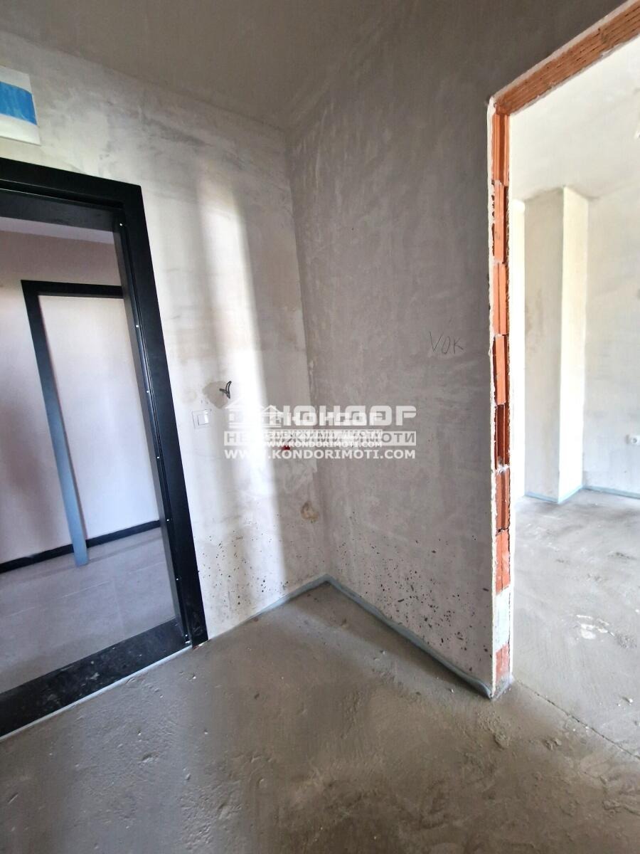 Продава 2-СТАЕН, гр. Пловдив, Тракия, снимка 2 - Апартаменти - 52442149