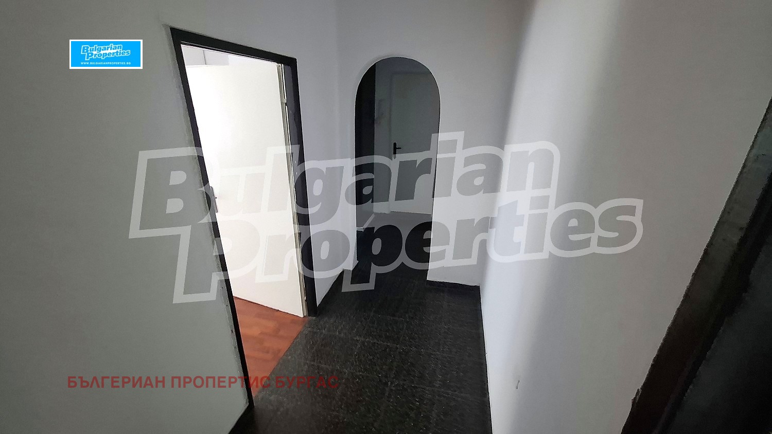 Продава 4-СТАЕН, гр. Бургас, Възраждане, снимка 14 - Апартаменти - 56620416