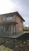 Продава КЪЩА, град Бургас, с. Извор • 160000 € • 54493874 — Holmes.bg