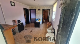 Casa Tsentralen yuzhen rayon, Ruse 2