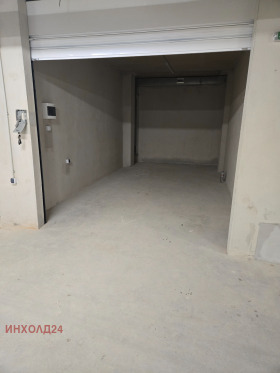 ГАРАЖ, ПАРКОМЯСТО, 20 m2