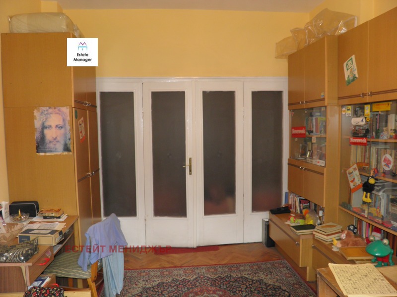 De vânzare  2 dormitoare Sofia , Țentâr , 103 mp | 99586461 - imagine [4]