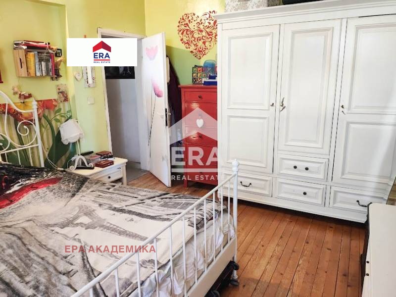 Te koop  Maisonnette Sofia , Mladost 1 , 216 m² | 27783925 - afbeelding [8]