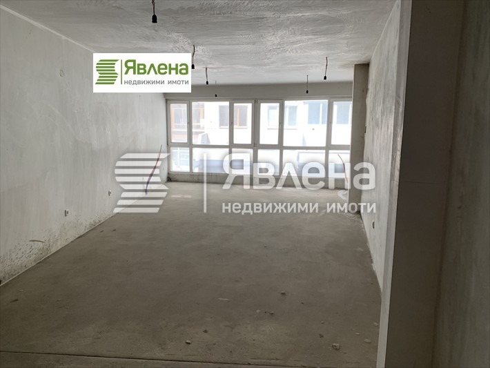 En venta  Comercio Sofia , Krasno selo , 103 metros cuadrados | 67988631