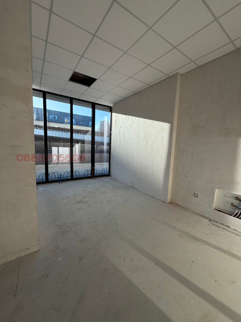 Продава МАГАЗИН, гр. София, Център, снимка 4 - Магазини - 53176661