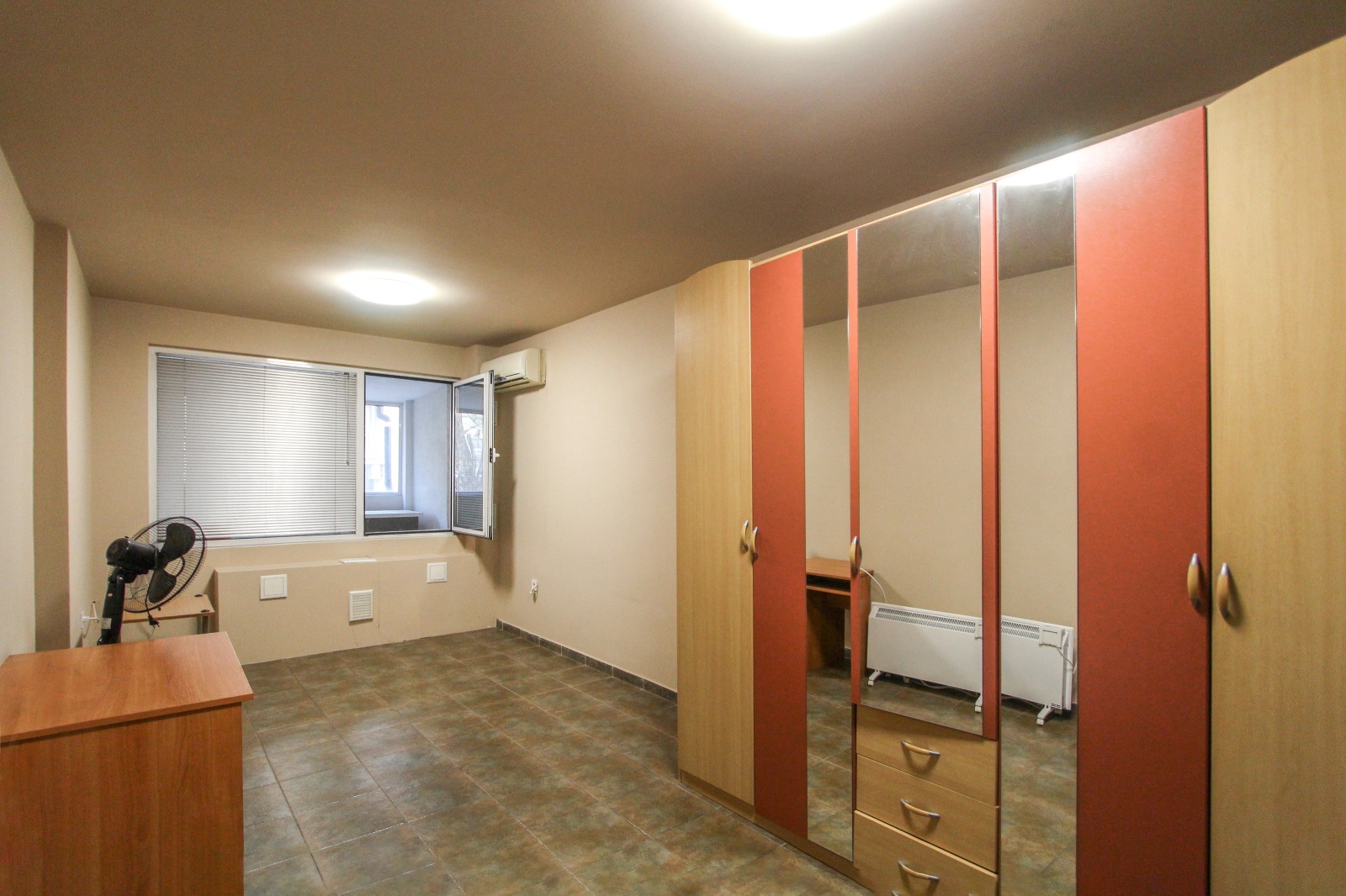 Продава 3-СТАЕН, гр. София, Оборище, снимка 6 - Апартаменти - 56522217