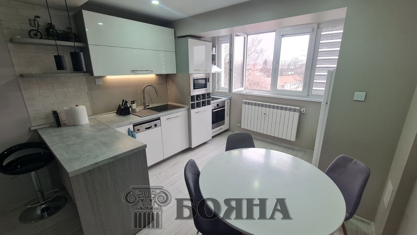 Продава 4-СТАЕН, гр. Русе, Възраждане, снимка 5 - Апартаменти - 55991694