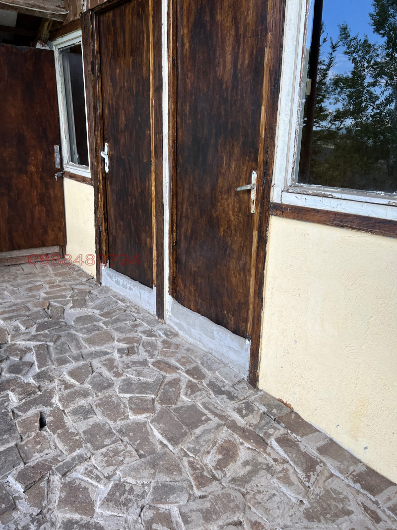 Продава ВИЛА в област Ловеч, с. Дълбок дол - 46 кв.м / 16 000 € » 31 293.28 лв.