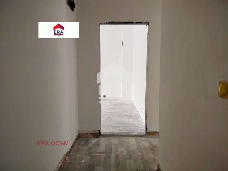Продава 2-СТАЕН, гр. Ловеч, Широк център, снимка 8 - Апартаменти - 55785081