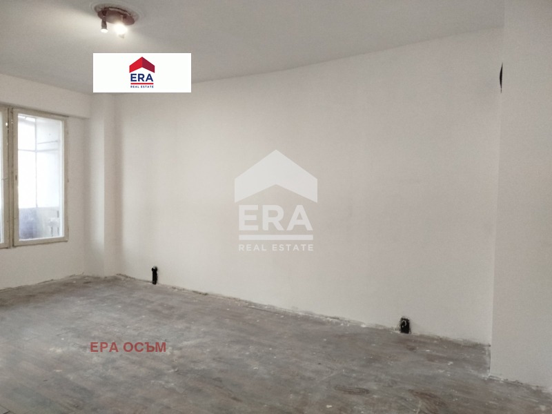 Продава 2-СТАЕН, гр. Ловеч, Широк център, снимка 4 - Апартаменти - 55785081