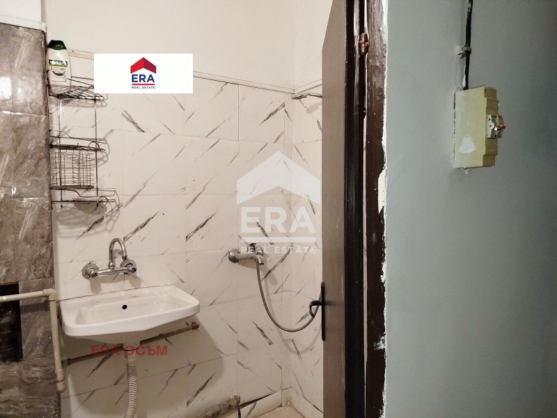 Продава 2-СТАЕН, гр. Ловеч, Широк център, снимка 9 - Апартаменти - 55785081