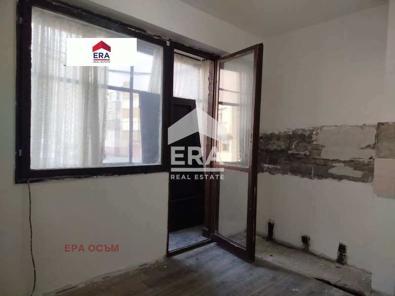 Продава 2-СТАЕН, гр. Ловеч, Широк център, снимка 7 - Апартаменти - 55785081
