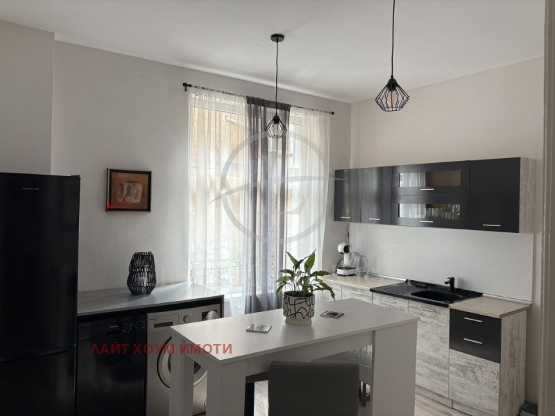 Zu verkaufen  Hausboden Plowdiw , Zentar , 140 qm | 98473577 - Bild [2]