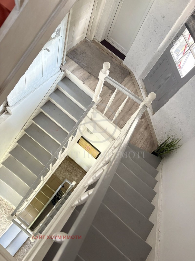 Zu verkaufen  Hausboden Plowdiw , Zentar , 140 qm | 98473577 - Bild [11]