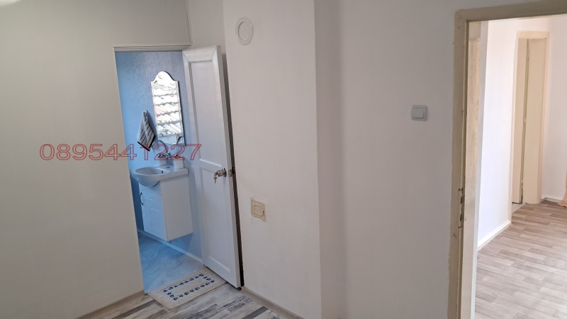 Продава КЪЩА, с. Ветрен, област Стара Загора, снимка 9 - Къщи - 52779672