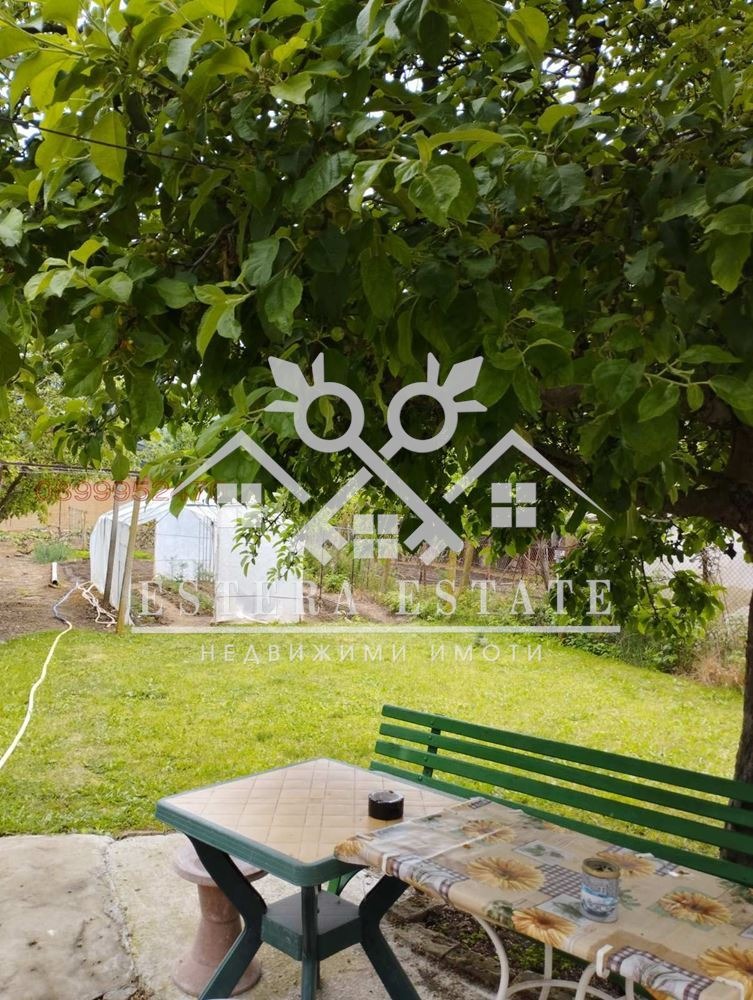 Продава КЪЩА, с. Мадара, област Шумен, снимка 5 - Къщи - 53825192