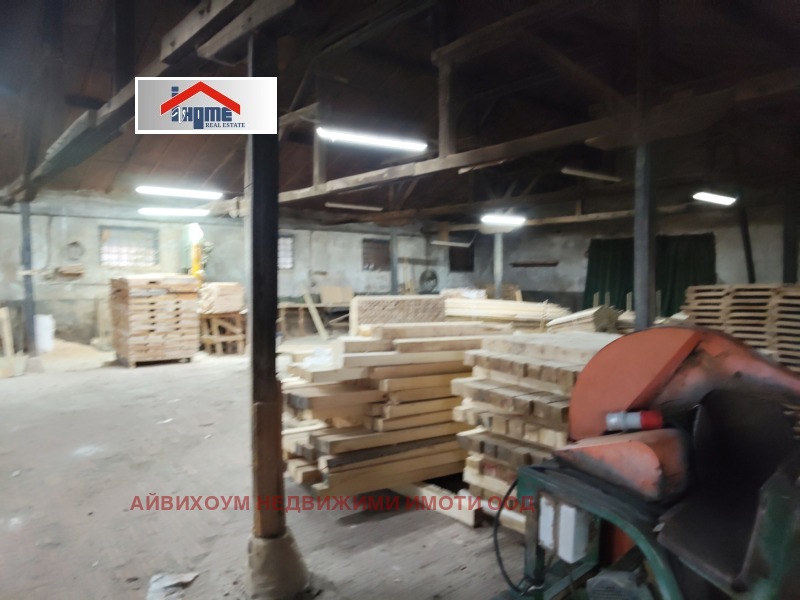 Продава ПРОМ. ПОМЕЩЕНИЕ, гр. Троян, област Ловеч, снимка 6 - Производствени сгради - 53149119