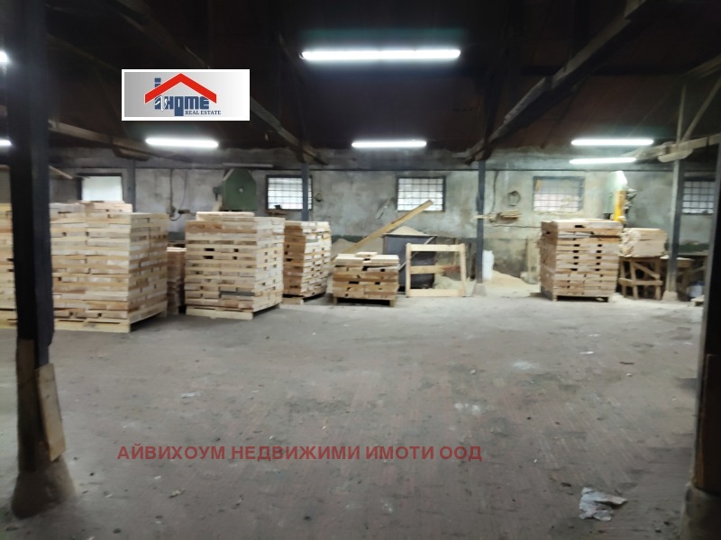 Продава ПРОМ. ПОМЕЩЕНИЕ, гр. Троян, област Ловеч, снимка 9 - Производствени сгради - 53149119