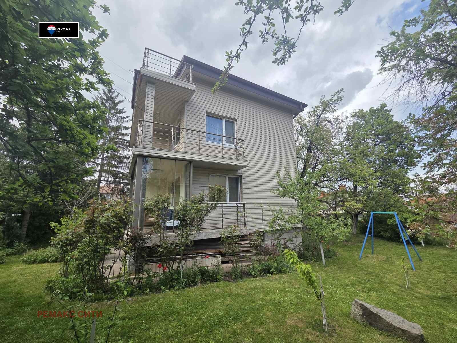 Продава ЕТАЖ ОТ КЪЩА, гр. София, с. Бистрица