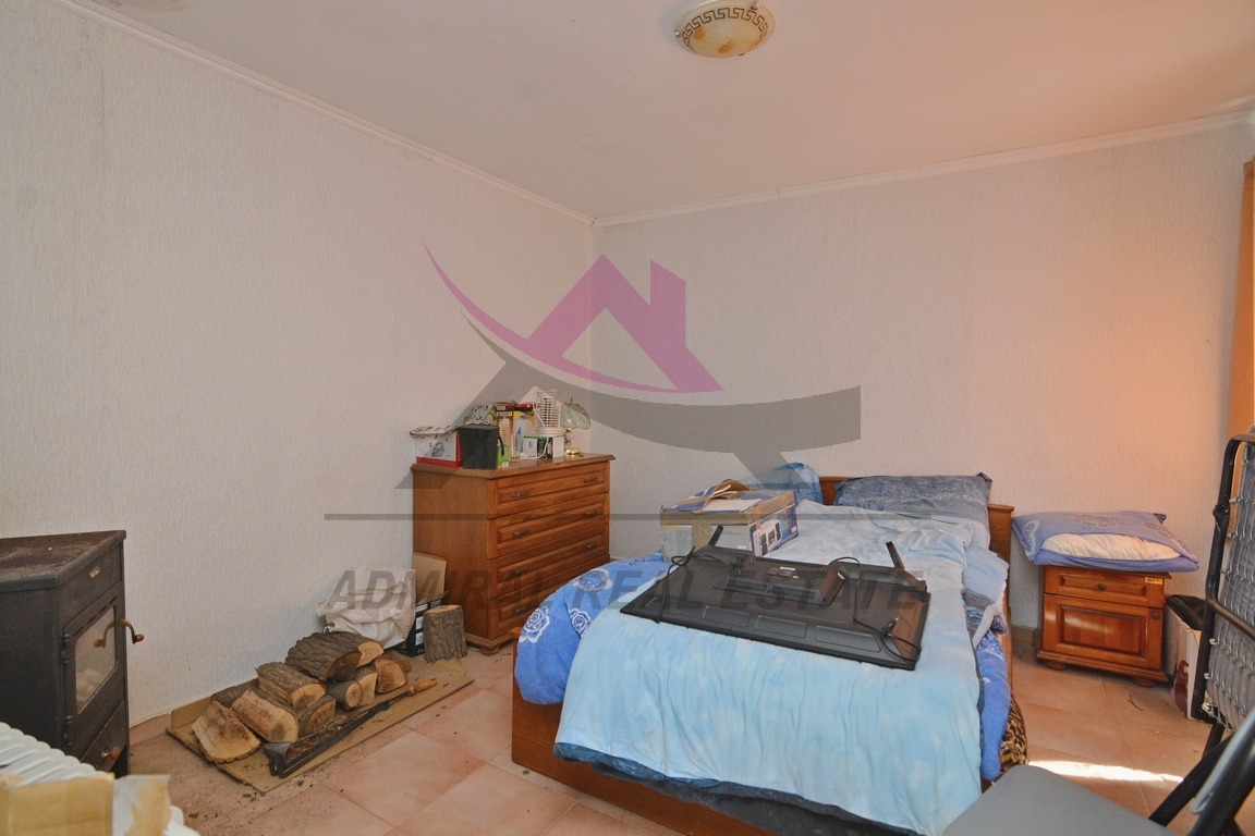 Продава КЪЩА, гр. Вълчи дол, област Варна, снимка 9 - Къщи - 54291407