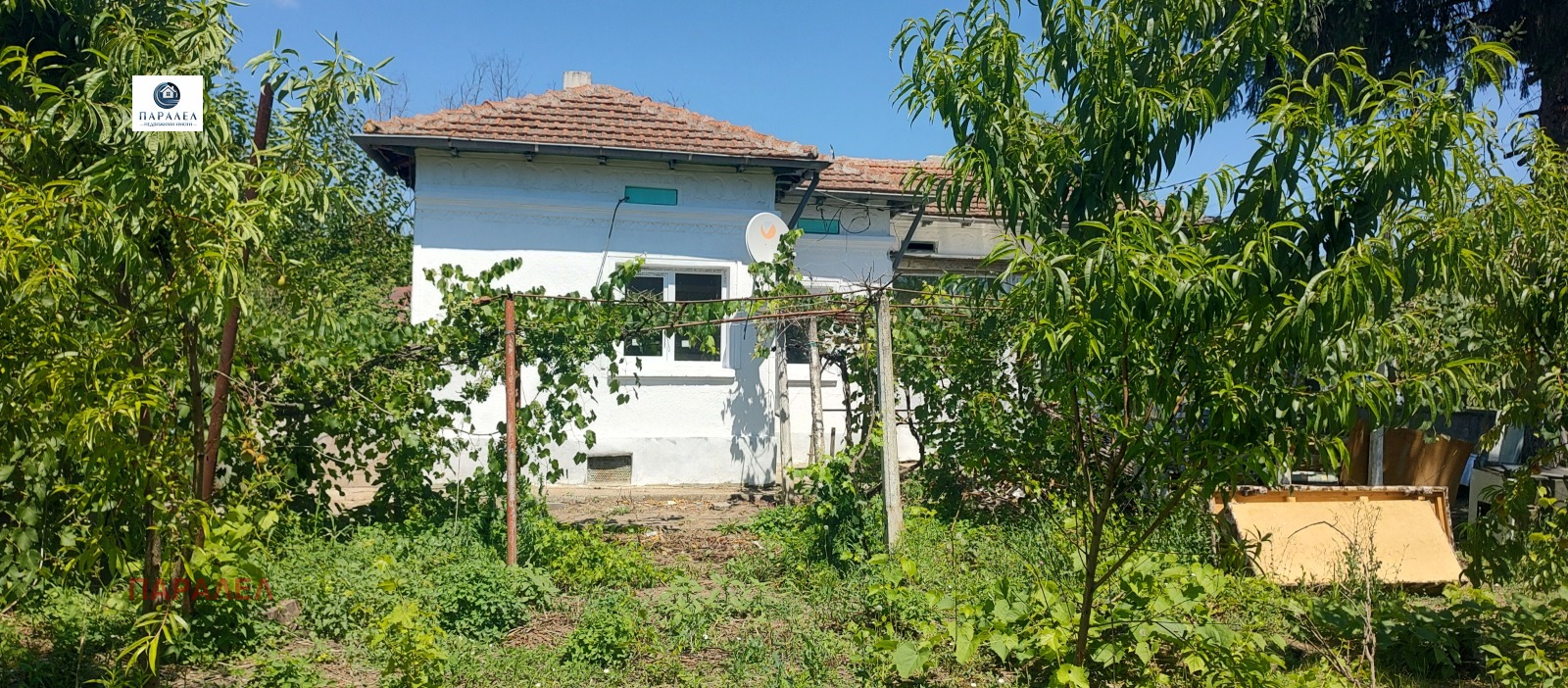 Продава КЪЩА, с. Добрево, област Добрич