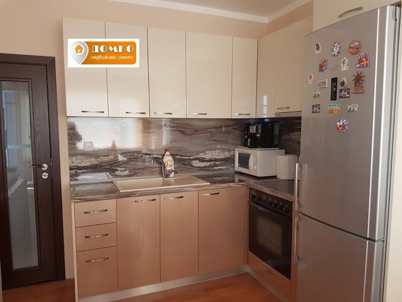 En venta  1 dormitorio Pazardzhik , Iztok , 62 metros cuadrados | 59949992